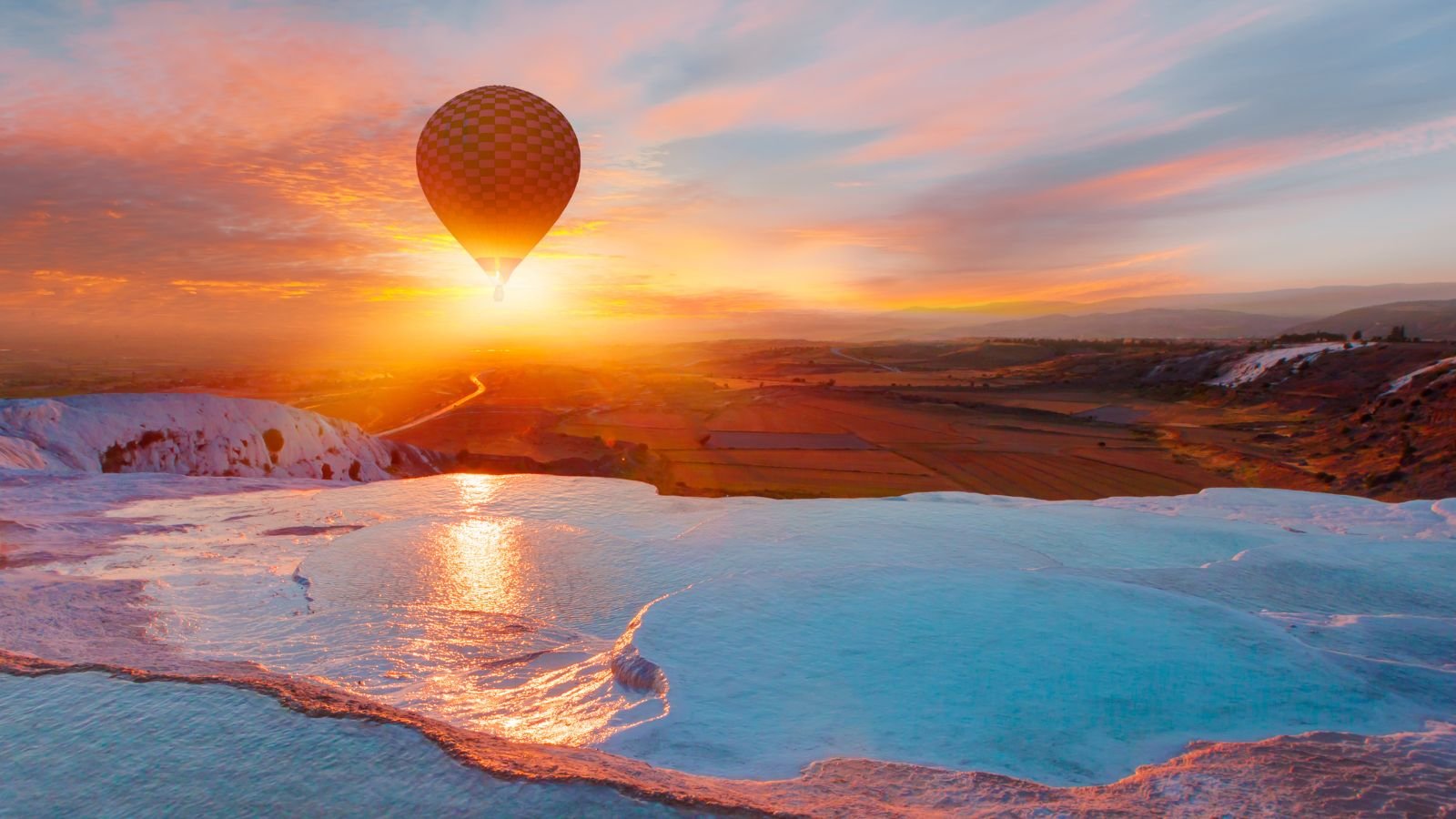 3-Day Antalya, Pamukkale, Ephesus & Şirince Tour