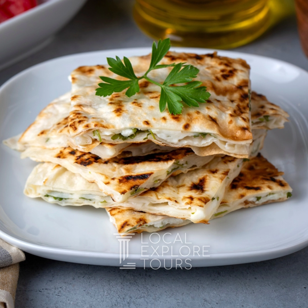 Antalya: Kaleiçi Walking Tour & Gözleme Making Experience