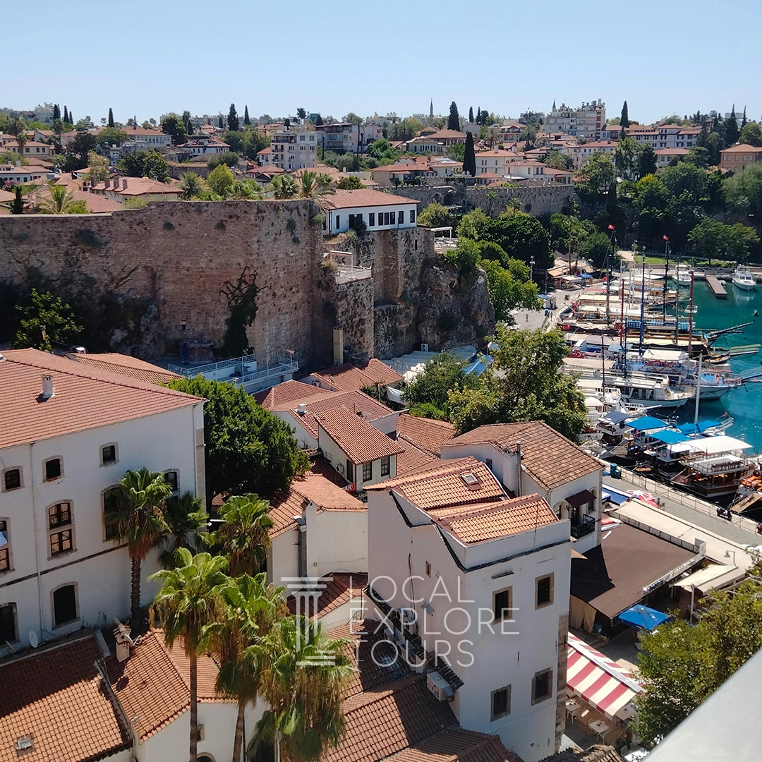 Antalya: Kaleiçi Walking Tour & Gözleme Making Experience