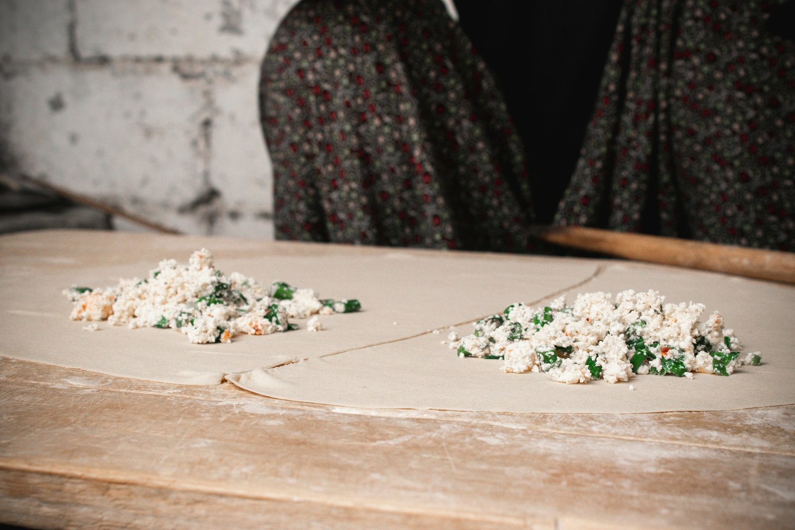 Antalya: Kaleiçi Walking Tour & Gözleme Making Experience